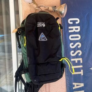 Mountain Hardwear powabunga 32l ski pack